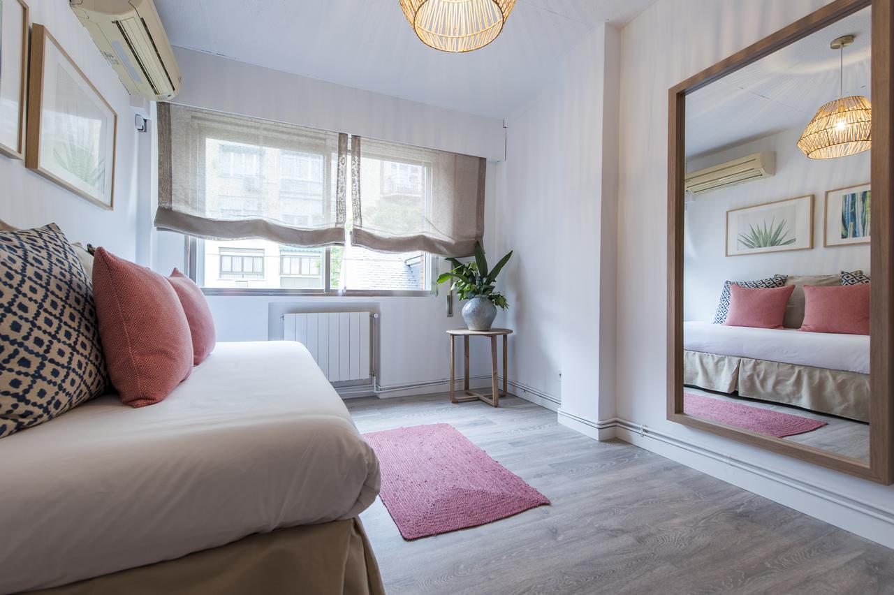 Principe De Vergara IV Appartement Madrid Buitenkant foto